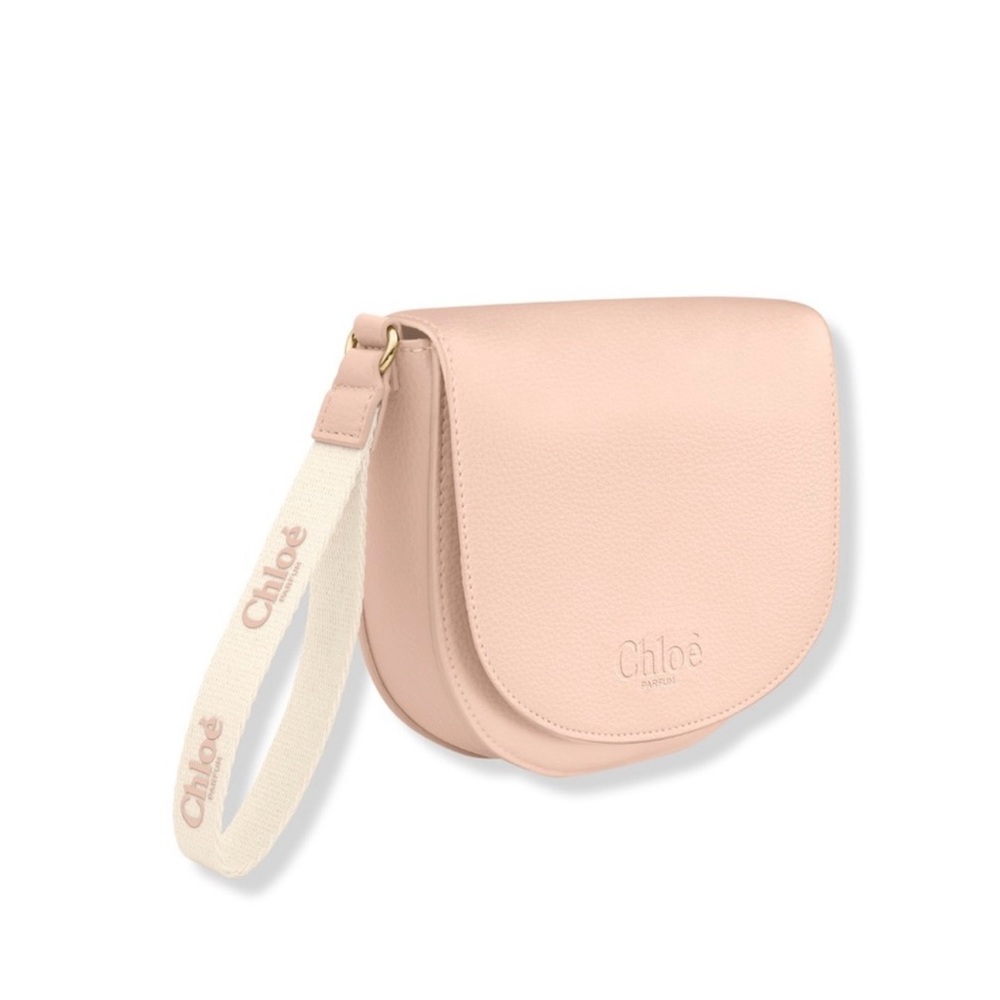 🎀 Chloe Pouch Wristlet 🎀